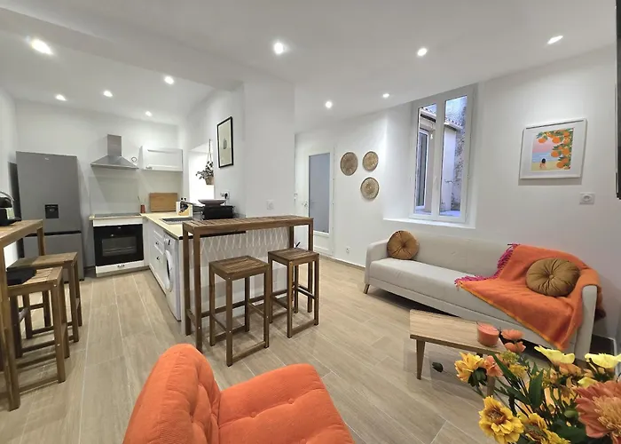 Maison Jean Jaures アパート ラシオタ