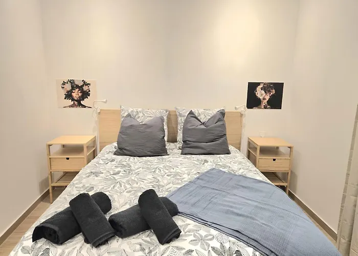 Maison Jean Jaures アパート ラシオタ